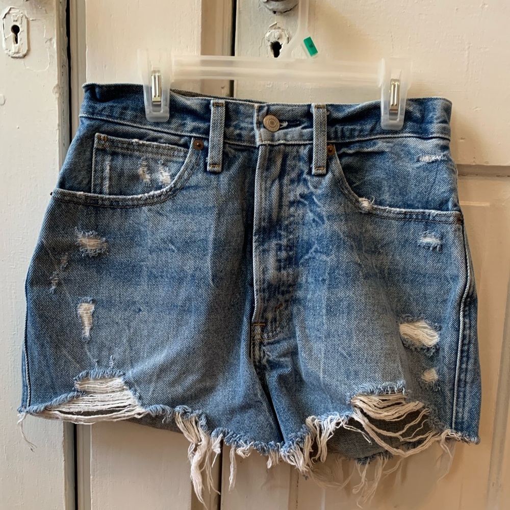 Abercrombie & Fitch Natural Rise Short Size 2